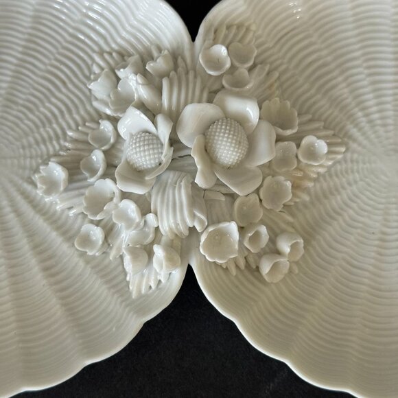 Vintage MCM White Ceramic Capodimonte Style Floral DoubleTrinket Dish Match Cup - Picture 3 of 9